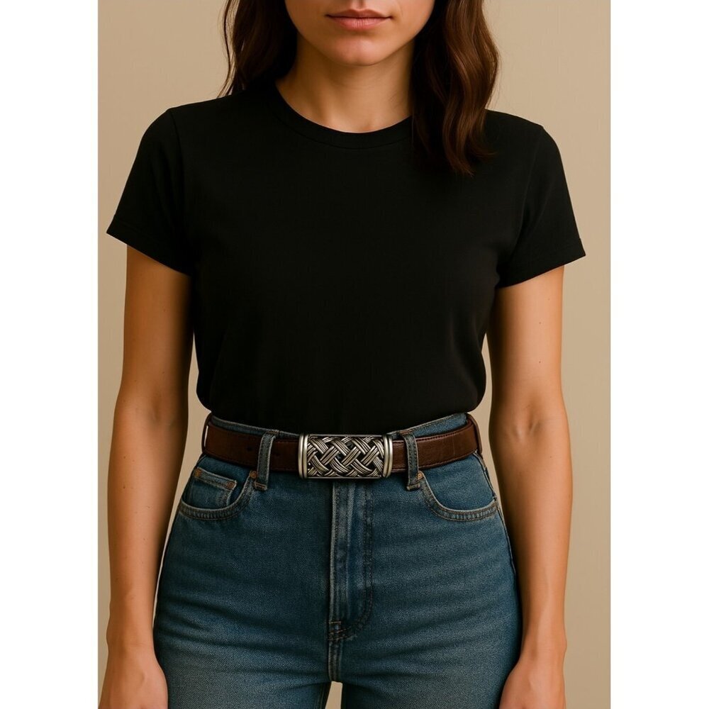 Vintage 80s Vicenza Woman’s 44 Belt Brawn Italian Genuine Calfskin Buckle Skinny - Picture 1 of 9